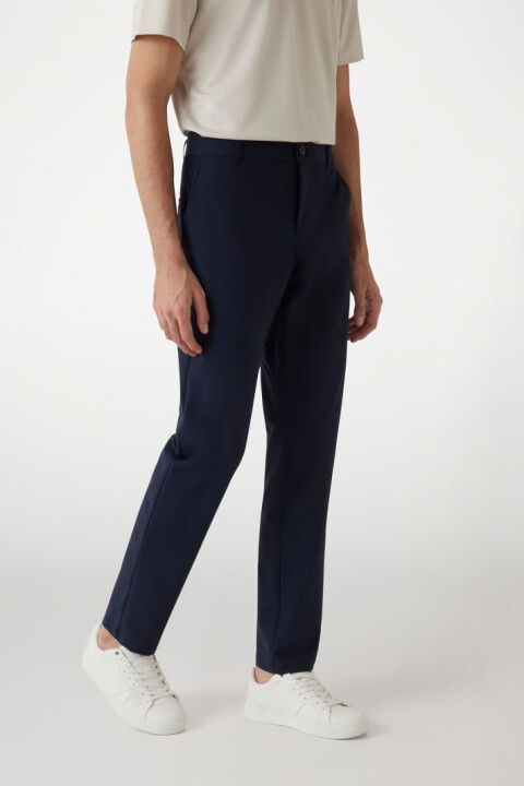 Erkek Myron Dressy Şık Pantolon - Lacivert - Guess
