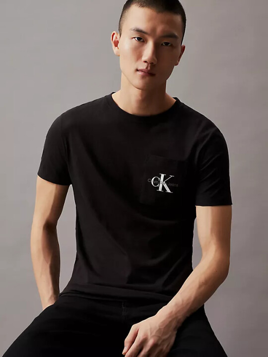 Erkek Slim Monogram Pocket T-shirt - Siyah - CALVIN KLEIN