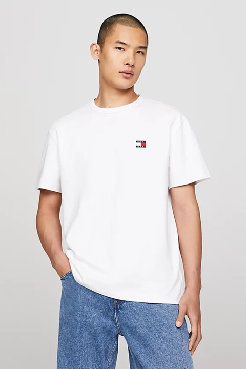 Erkek TJM Reg Badge T-Shirt - Beyaz - Tommy Hilfiger