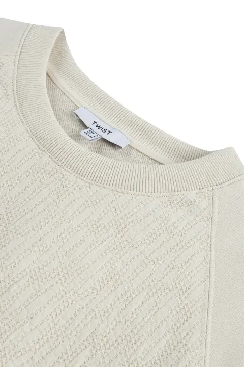 Kadın Kontrast Dokulu Sweatshirt - Krem - 6