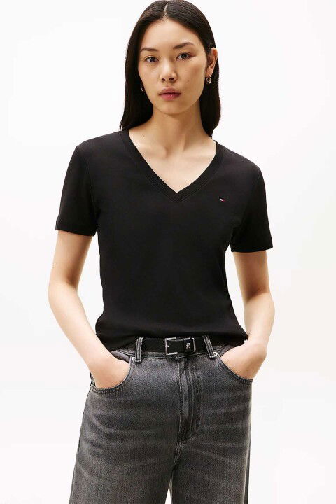 Kadın Slim Cody V-Yaka Kısa Kollu T-Shirt - Siyah - Tommy Hilfiger